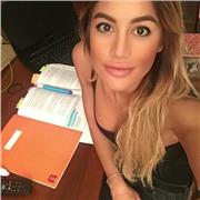 Laureata in giurisprudenza disponibile per ripetizioni online di diritto. Aiuto tesi